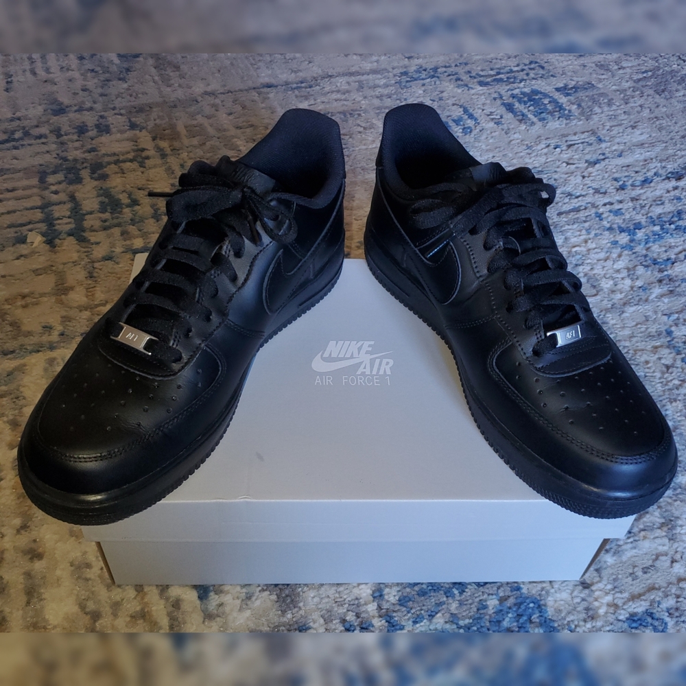 Nike Air Force 1 Men's Black Sneakers